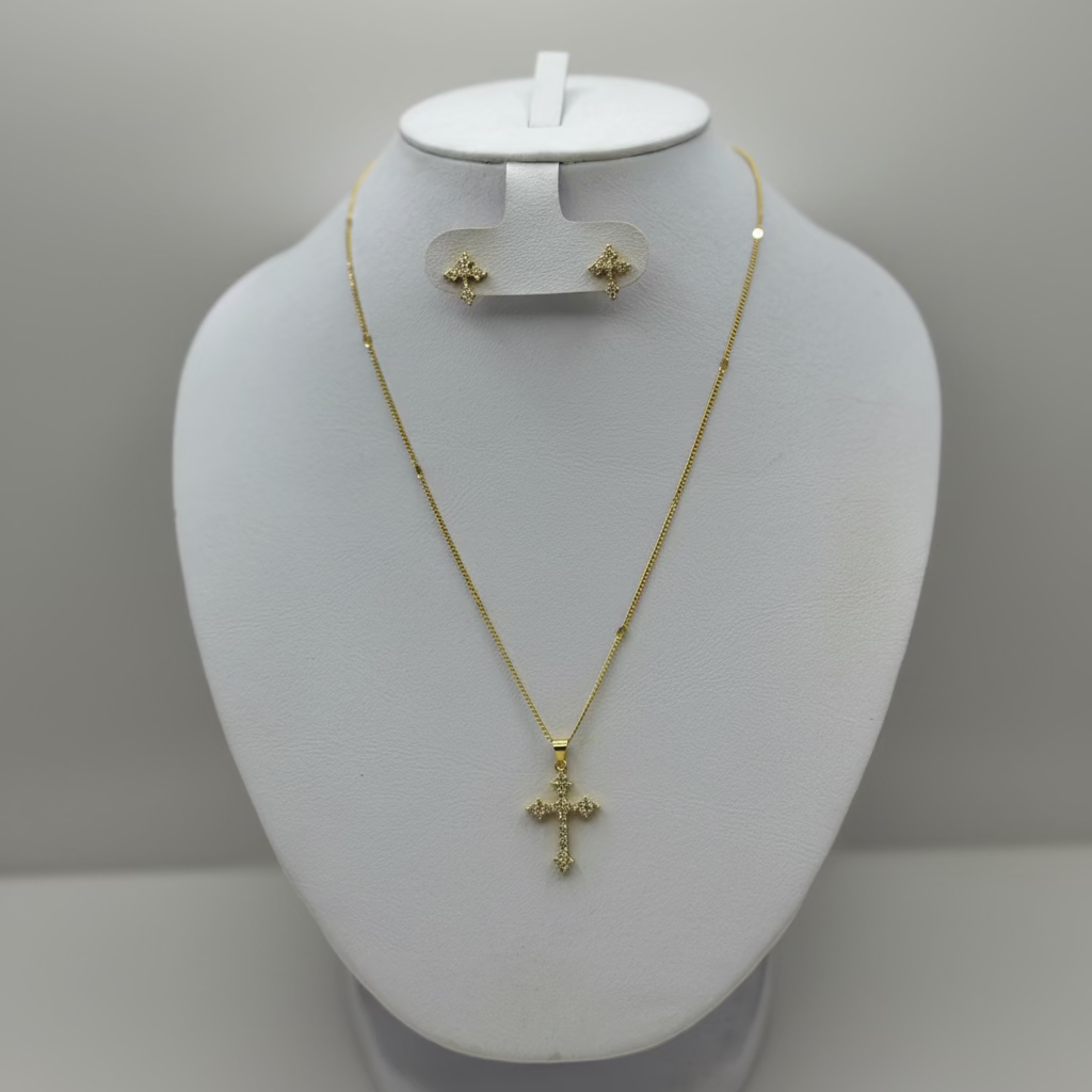Cadena con dije de cruz