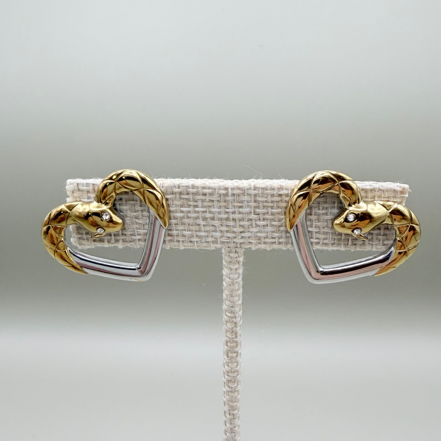 Aretes de acero inoxidable de corazón