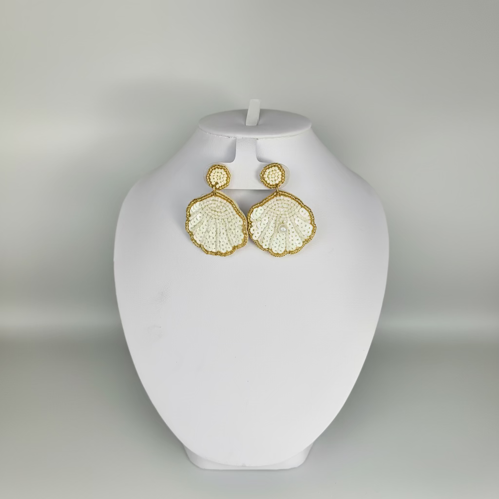 Aretes en forma de concha