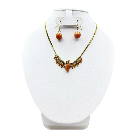 Collar de piedras naturales