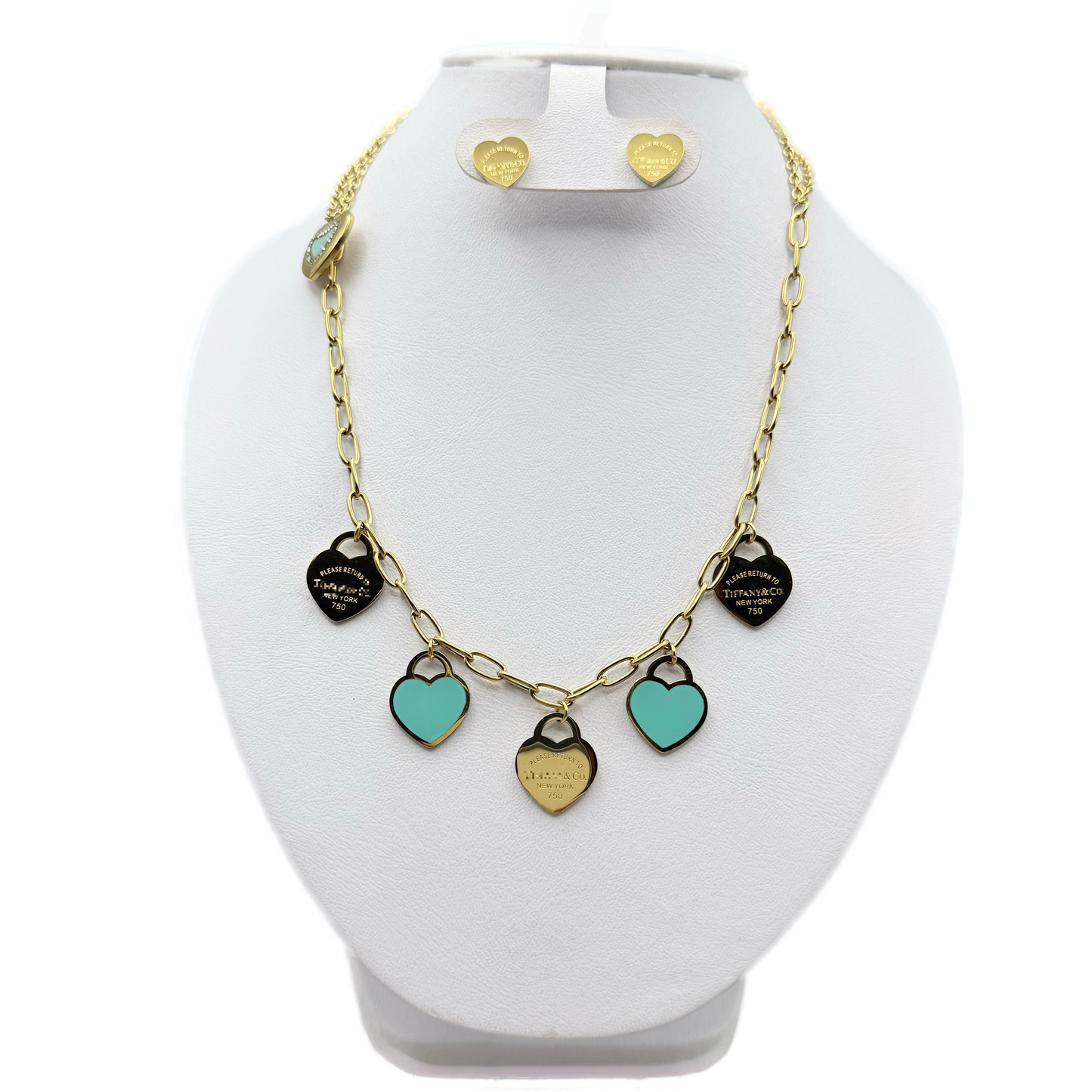 Conjunto estilo Tif. Corazones Colgantes Acero Inoxidable Dorado