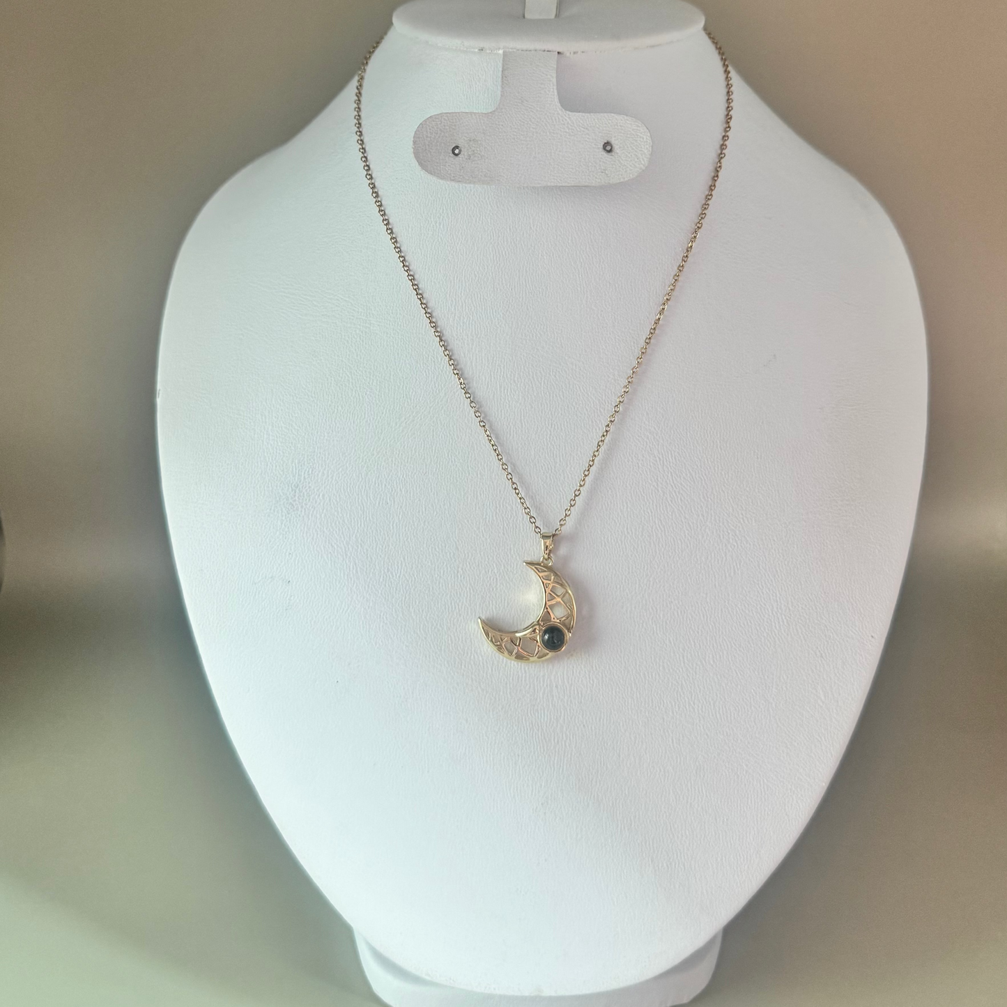 Collar de luna