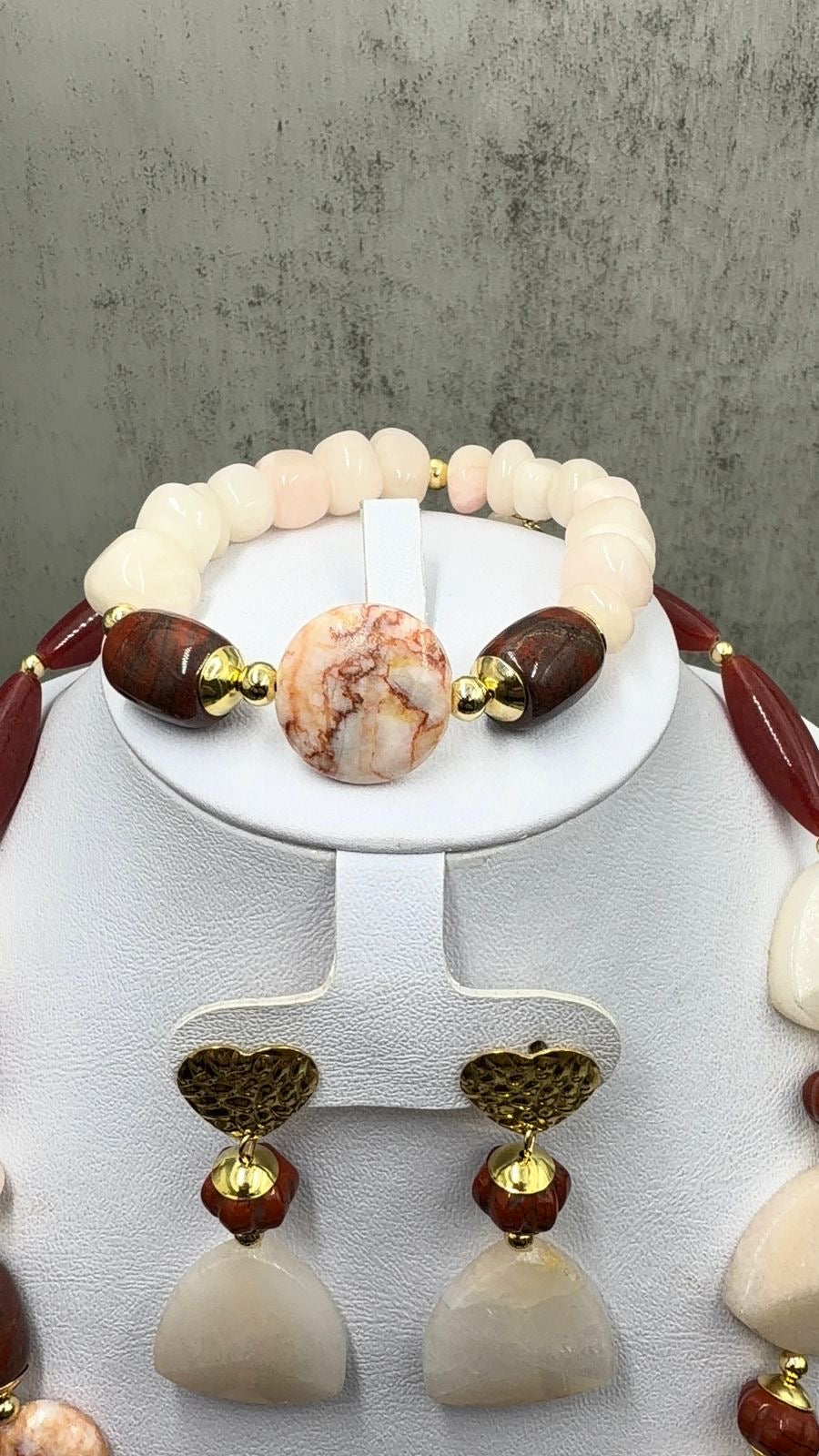 Juego de cuarzo rosa facetado