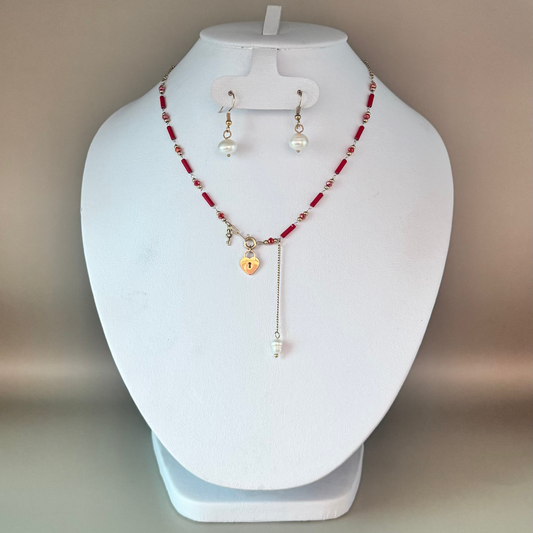 Set collar y aretes de piedras y perlas