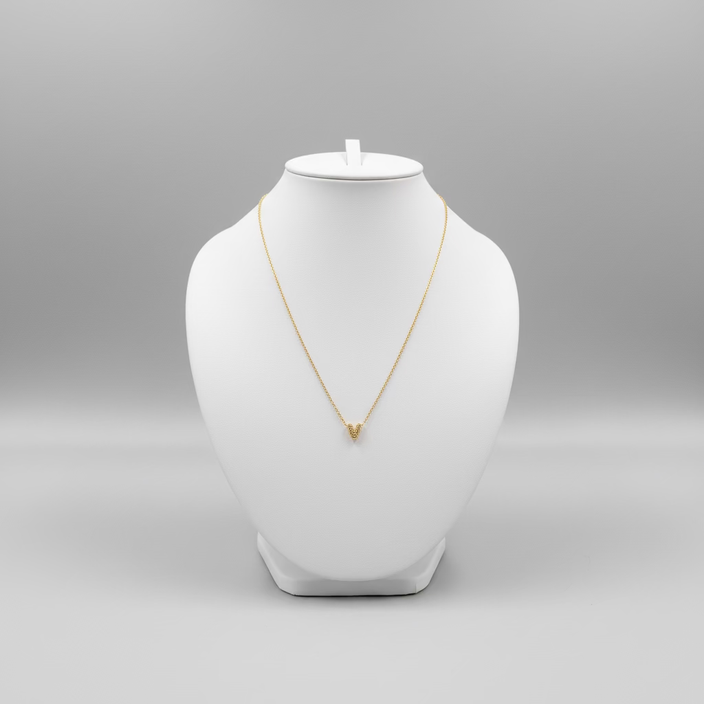 Collar letra V