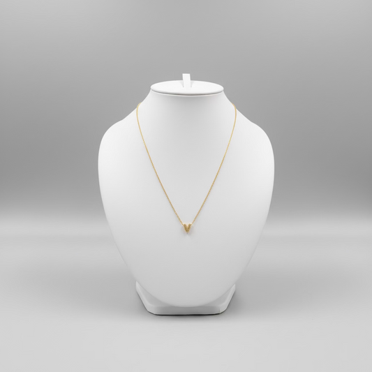 Collar letra V
