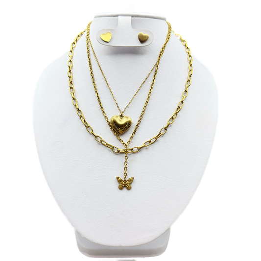 Conjunto de cadena con corazón y mariposa