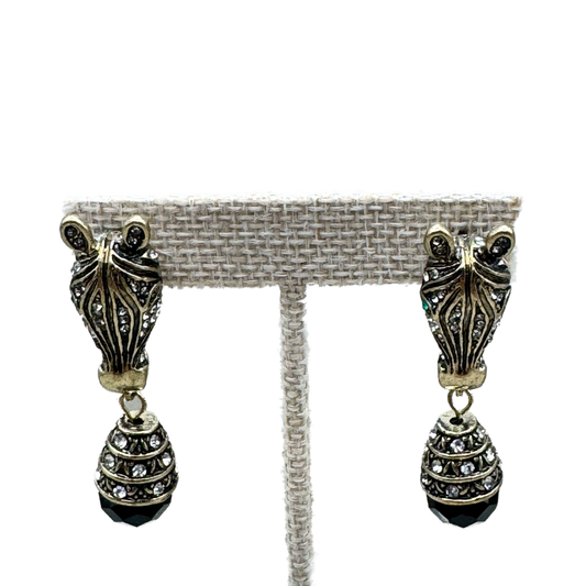 Aretes Vintage Negro con Zirconias