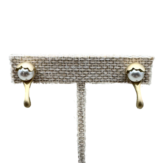 Aretes Gota Dorada con Perla