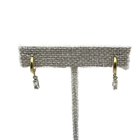 Aretes Mini Aro Dorado con Dije Rectangular