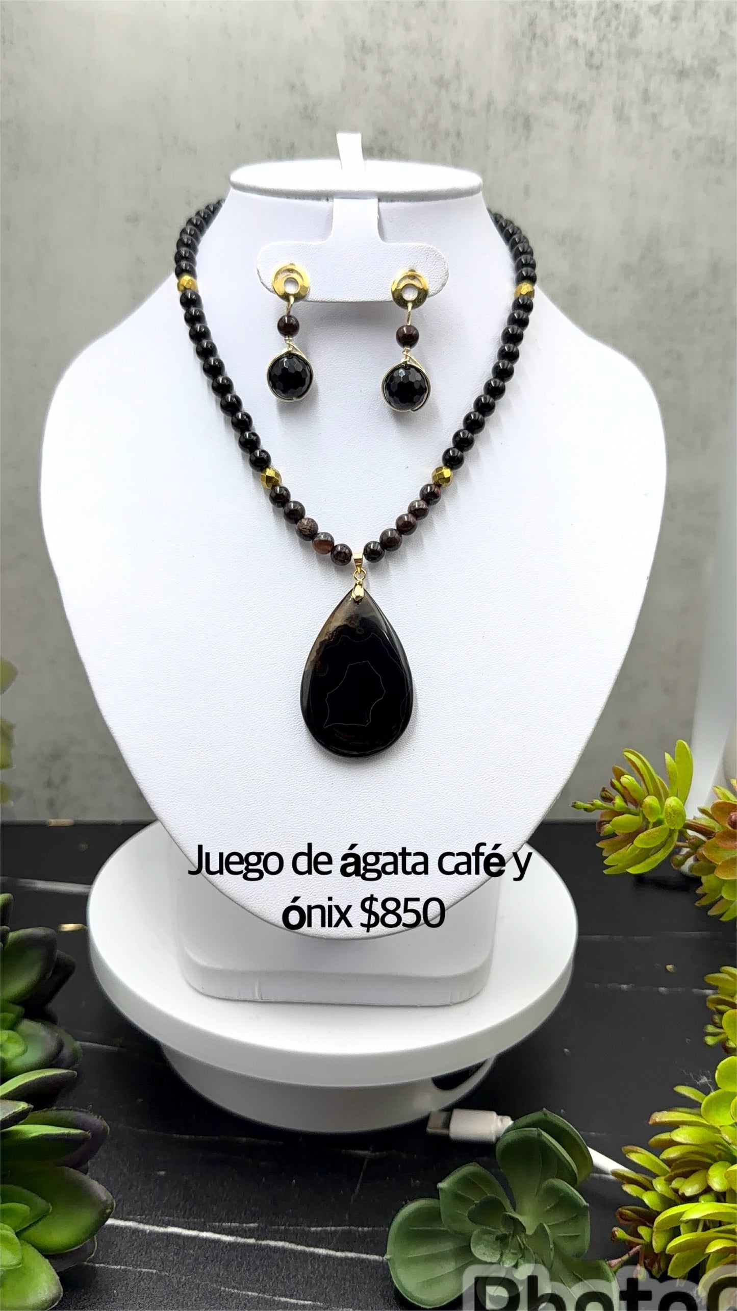 Juego de ágata café y ónix