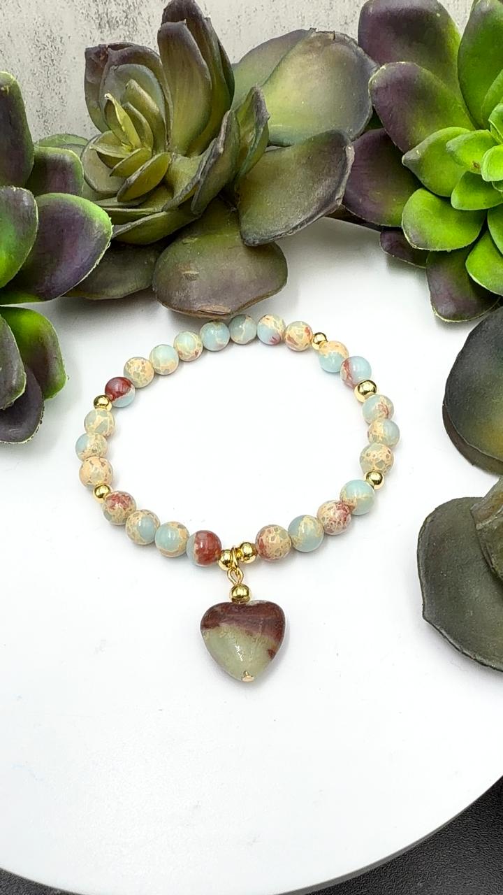 Brazalete de jaspe océano con dije de amazónita