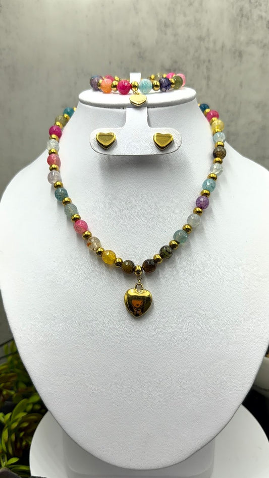 Juego de ágatas y dijes de corazones en acero inoxidable